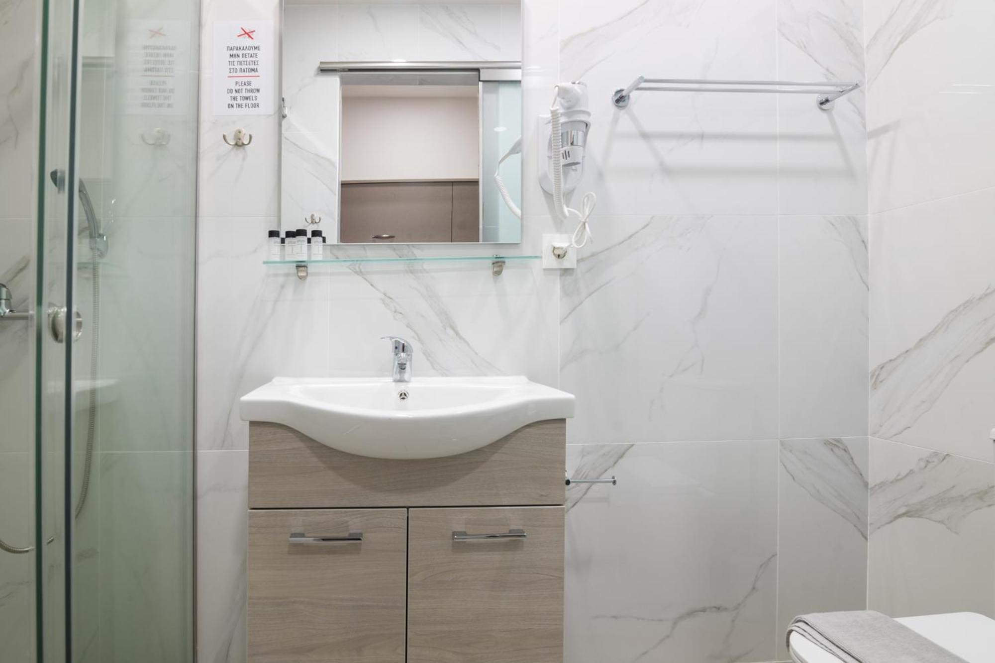 לגאנאס Sea Diamond Suites מראה חיצוני תמונה